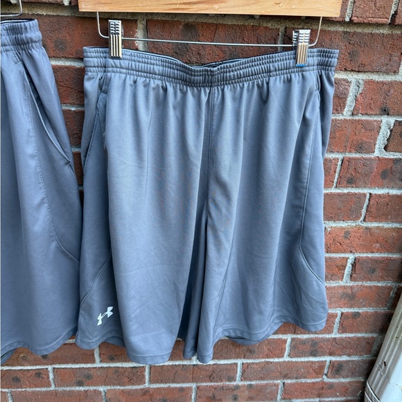 Under Armour Lot of 2 Gray Grey Loose Athletic Gym Shorts Size Large Men’s - Picture 3 of 6